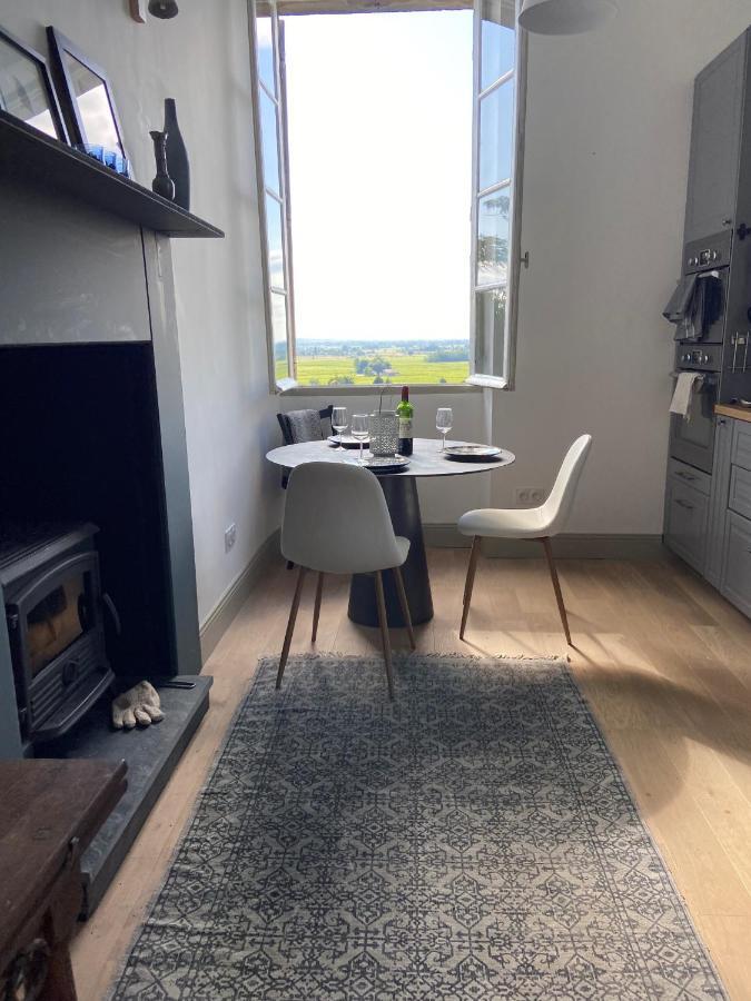 Romantic Gite Nr St Emilion With Private Pool And Views To Die For Pujols  المظهر الخارجي الصورة
