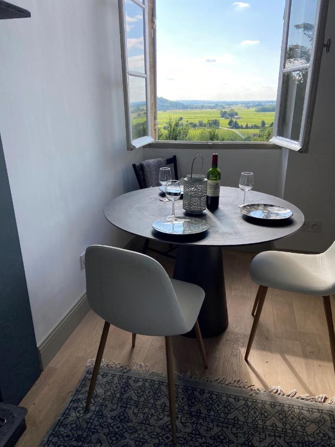 Romantic Gite Nr St Emilion With Private Pool And Views To Die For Pujols  المظهر الخارجي الصورة