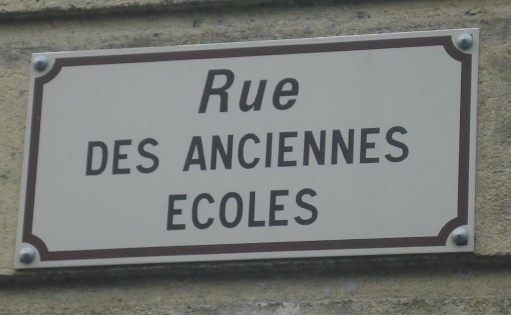 Romantic Gite Nr St Emilion With Private Pool And Views To Die For Pujols  المظهر الخارجي الصورة