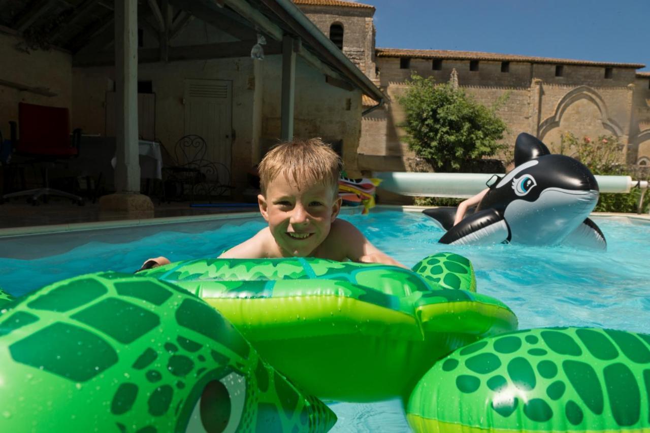 Romantic Gite Nr St Emilion With Private Pool And Views To Die For Pujols  المظهر الخارجي الصورة