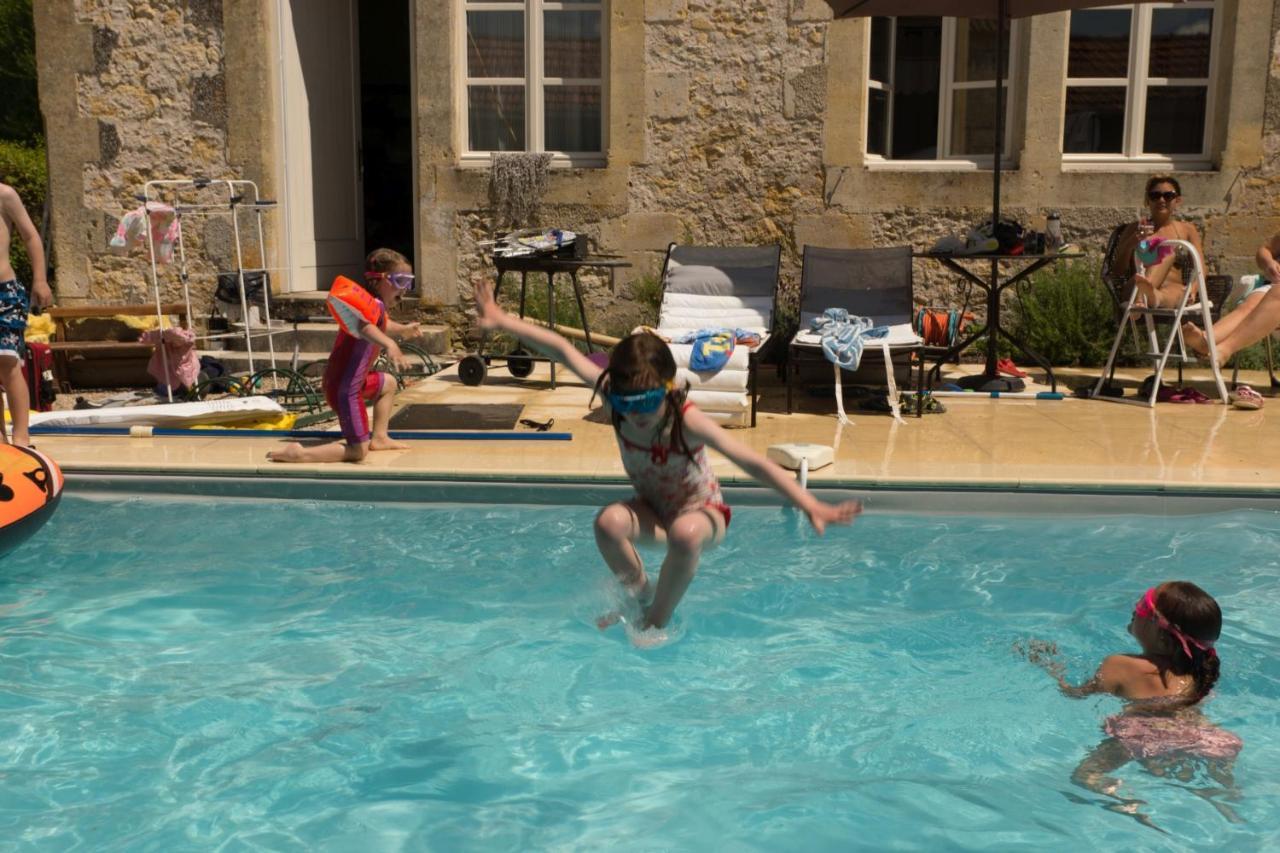 Romantic Gite Nr St Emilion With Private Pool And Views To Die For Pujols  المظهر الخارجي الصورة
